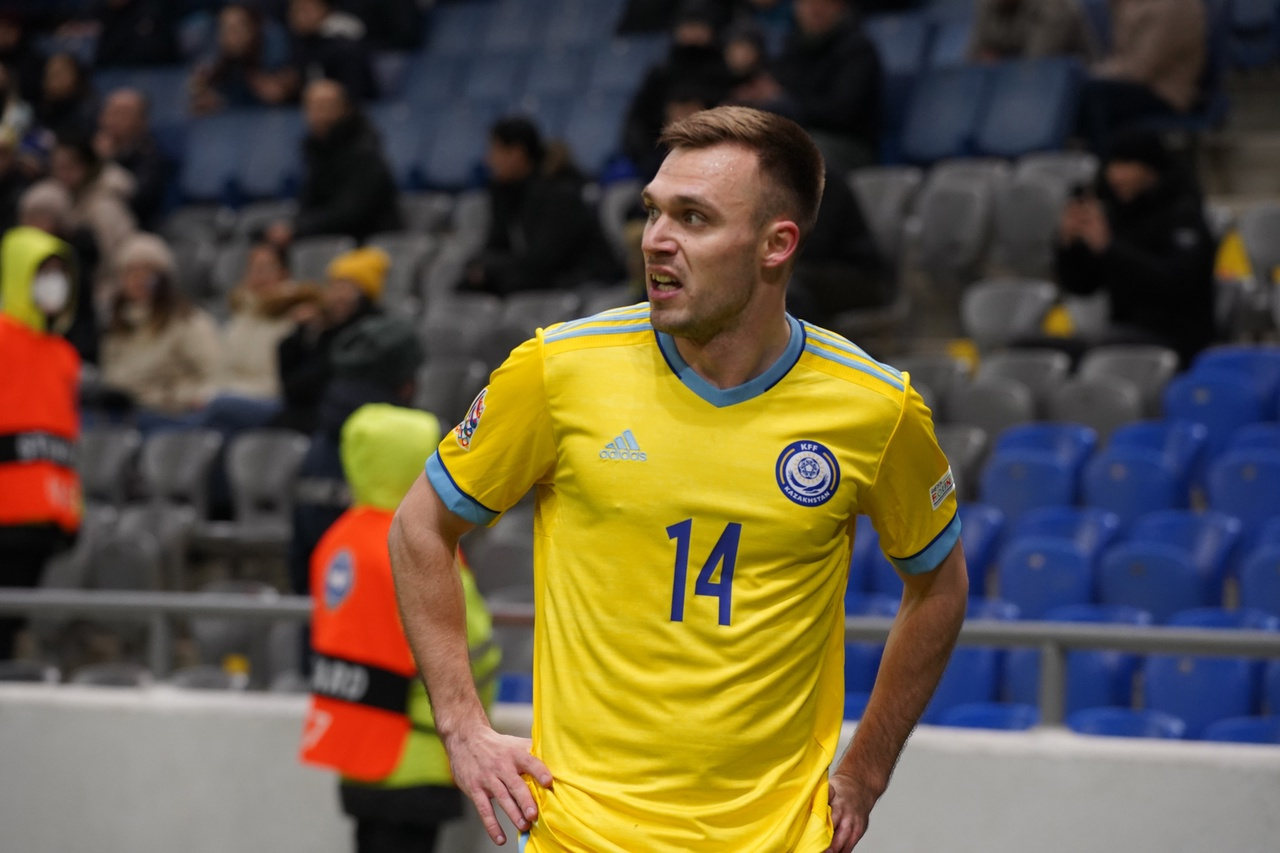 Казахстанский защитник Васильев продолжит карьеру в минском «Динамо»