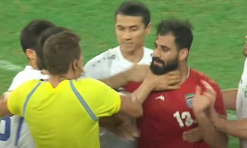 Матч сборных Узбекистана и Ирана завершился массовой потасовкой футболистов