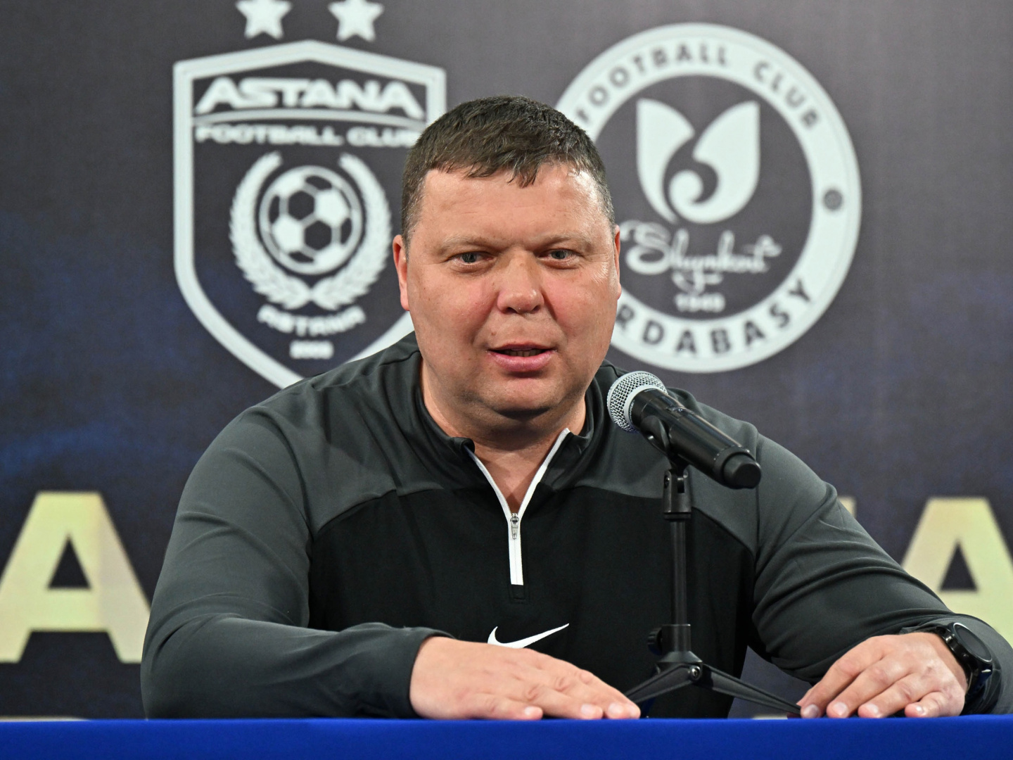 «Ордабасы» рассмотрит возможность отставки главного тренера Седнева