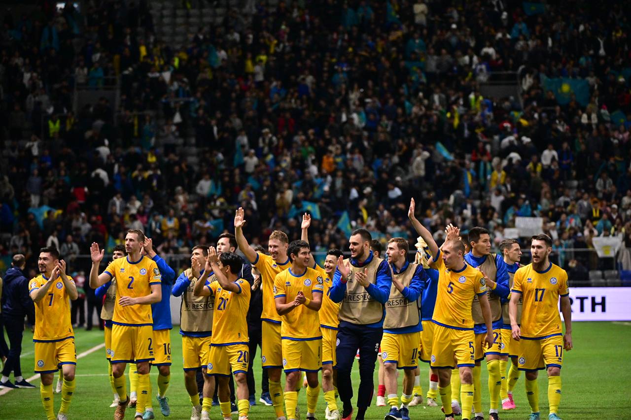 Сборная Казахстана осталась на четвертом месте в группе отбора на Евро-2024 после победы над Северной Ирландией