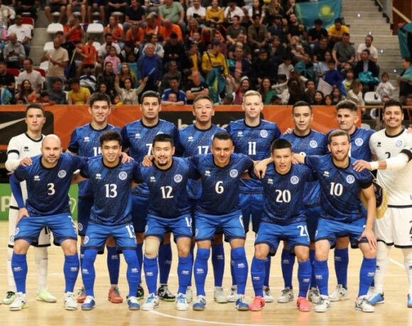 Стартовая пятерка сборной Казахстана по футзалу на матч против Нидерландов