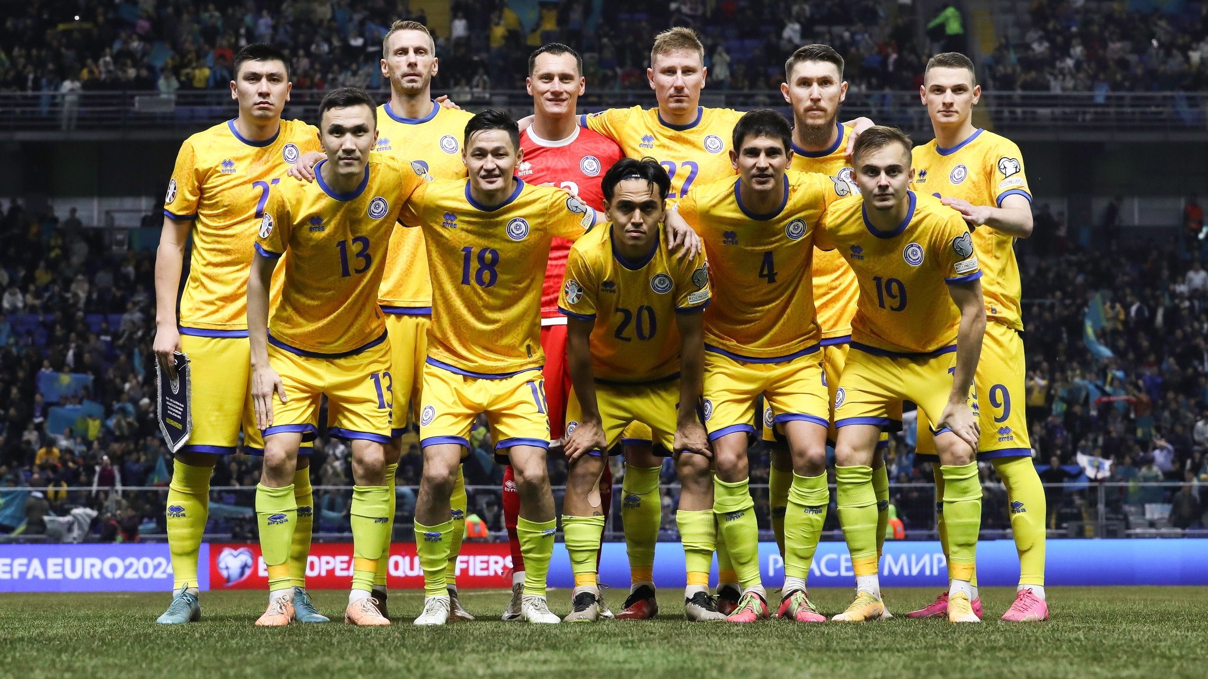 Министр спорта Маржикпаев обратился к футболистам сборной Казахстана перед матчем против Словении