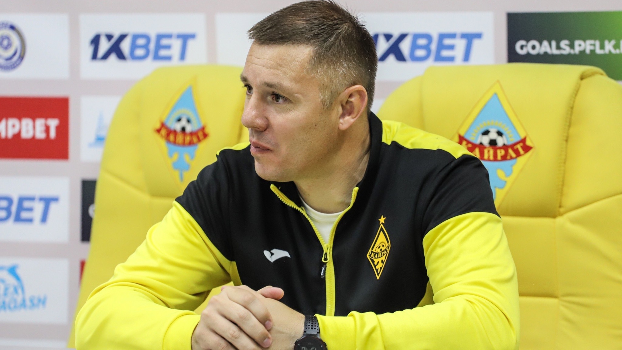 Главный тренер «Кайрата» Кекер рассказал о состоянии полузащитника Арсена Буранчиева
