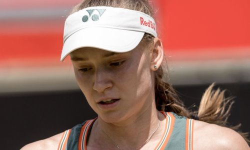 Сыпется Рыбакина: Бывшая российская теннисистка сравнила казахстанку с вечноболеющим ребенком