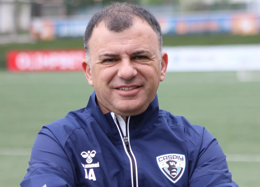 Тренер «Каспия» подал в отставку, а между руководителями клуба случилась потасовка