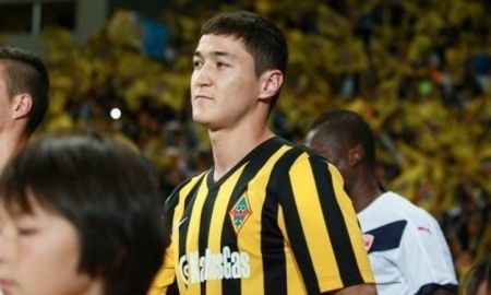 Экс-игрок «Тобола» и «Кайрата» Ермек Куантаев продолжит карьеру в «Хан-Тенгри»