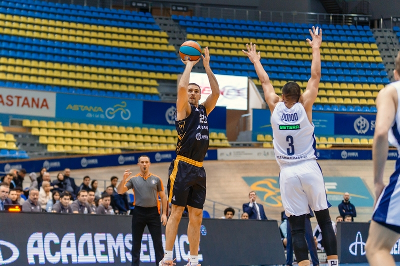 Баскетболисты «Астаны» потерпели очередное поражение в матче Единой лиги ВТБ