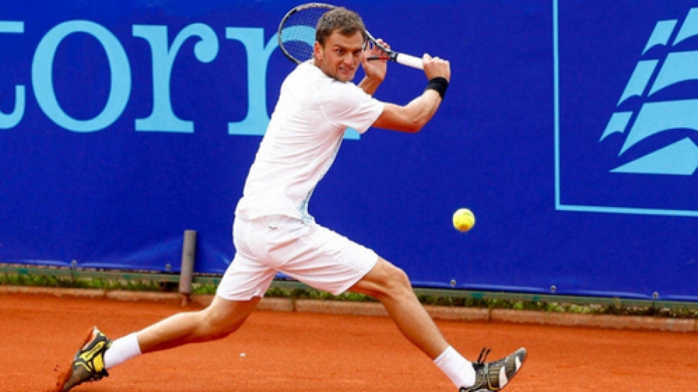 Казахстанский теннисист Александр Недовесов вышел в 1/8 финала парного разряда «Ролан Гаррос»
