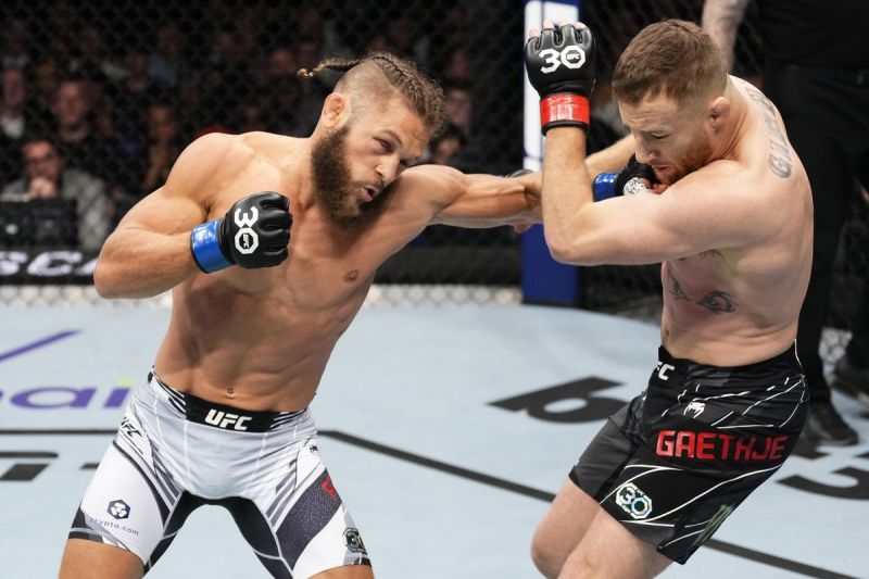 Боец UFC Джастин Гэтжи раскритиковал уроженца Казахстана Рафаэля Физиева после победы в личном бою