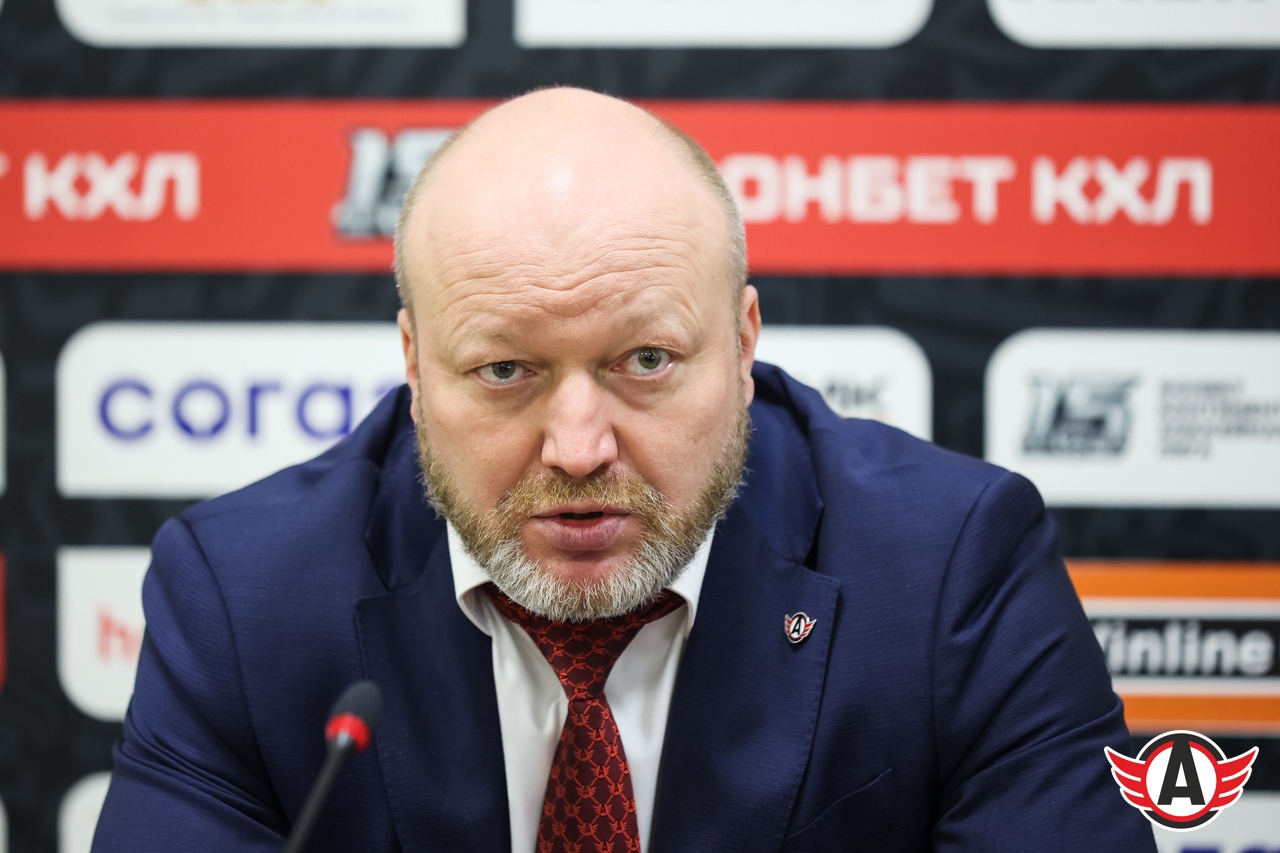 Тренер «Автомобилиста» Николай Заварухин назвал ключевую ошибку в матче с «Барысом»