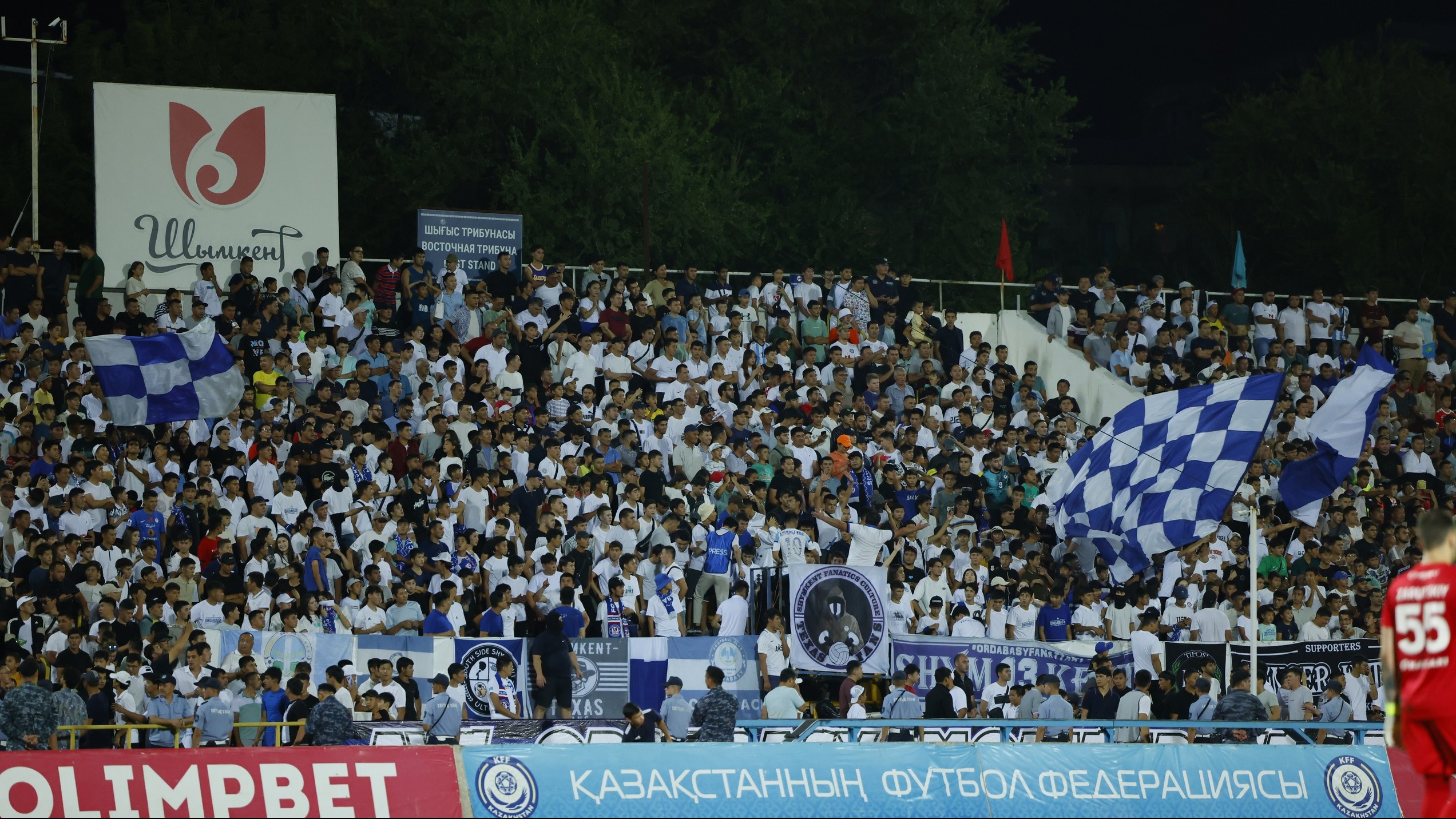 «Ордабасы» грозят закрытием стадиона из-за поведения фанатов, но клуб обойдется штрафом в несколько миллионов