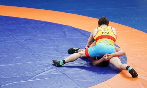 Азамат Омиржанов уступил в борьбе за бронзовую медаль на чемпионате мира по борьбе