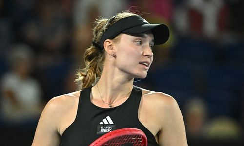Теннисистка Елена Рыбакина начнет сезон-2024 с турнира в Австралии