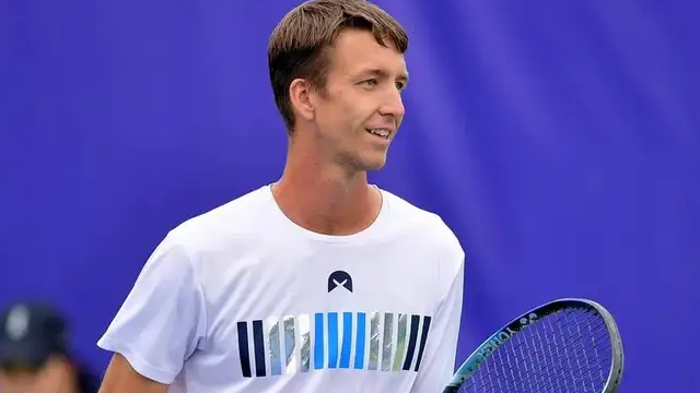 Ломакин вышел в четвертьфинал турнира ATP Challenger Tour