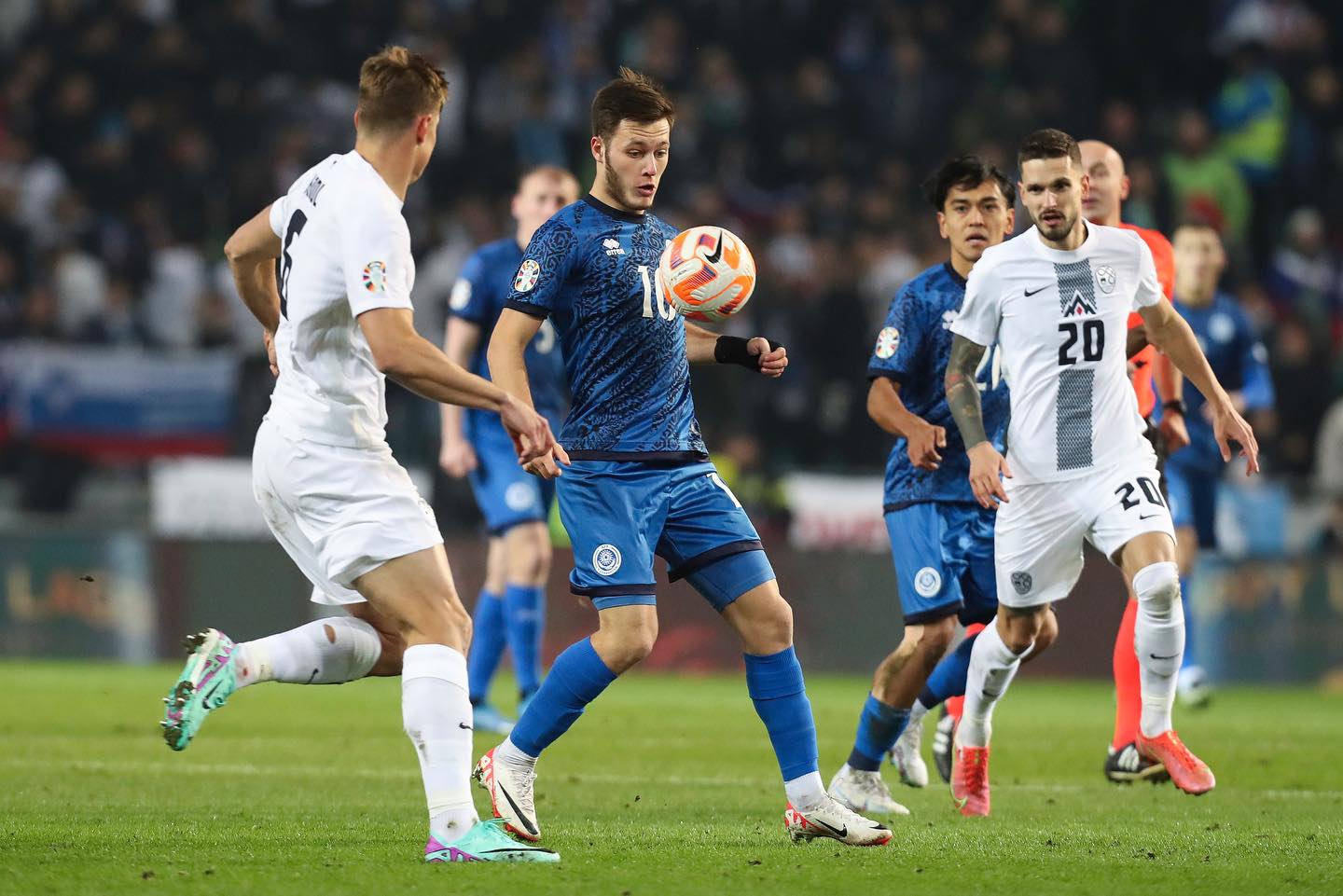 Видеообзор матча Словения – Казахстан 2:1 в отборе на Евро-2024