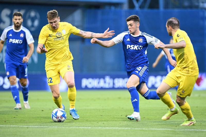«Астана» прибыла в Хорватию на матч с «Динамо» Загреб