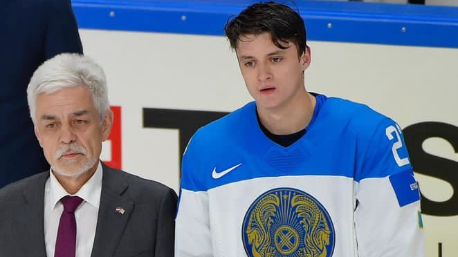 В сборной Казахстана по хоккею нашли нового лидера в помощь Никите Михайлису
