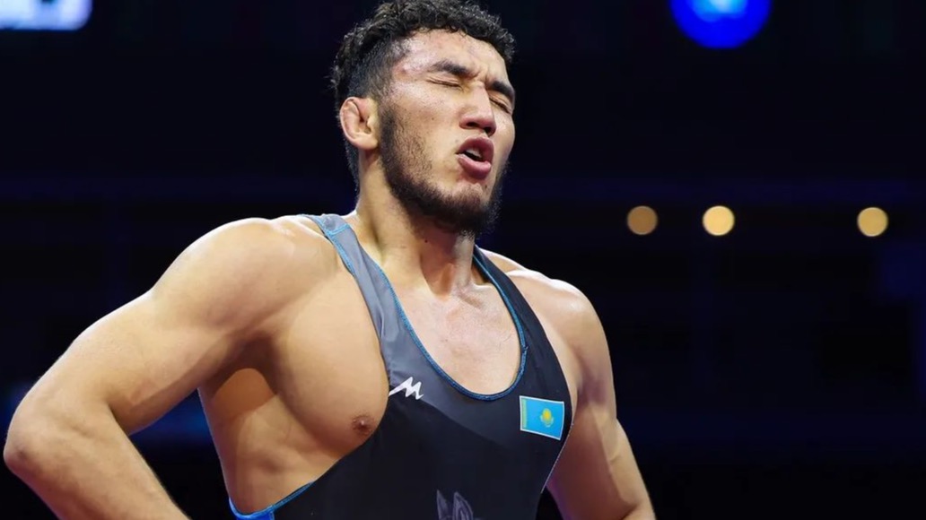 Казахстан выиграл «золото» на ЧМ по борьбе впервые в истории