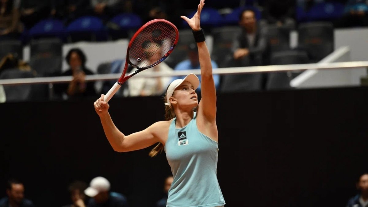 Елена Рыбакина заняла первое место в голосовании за лучшую теннисистку мира в марте