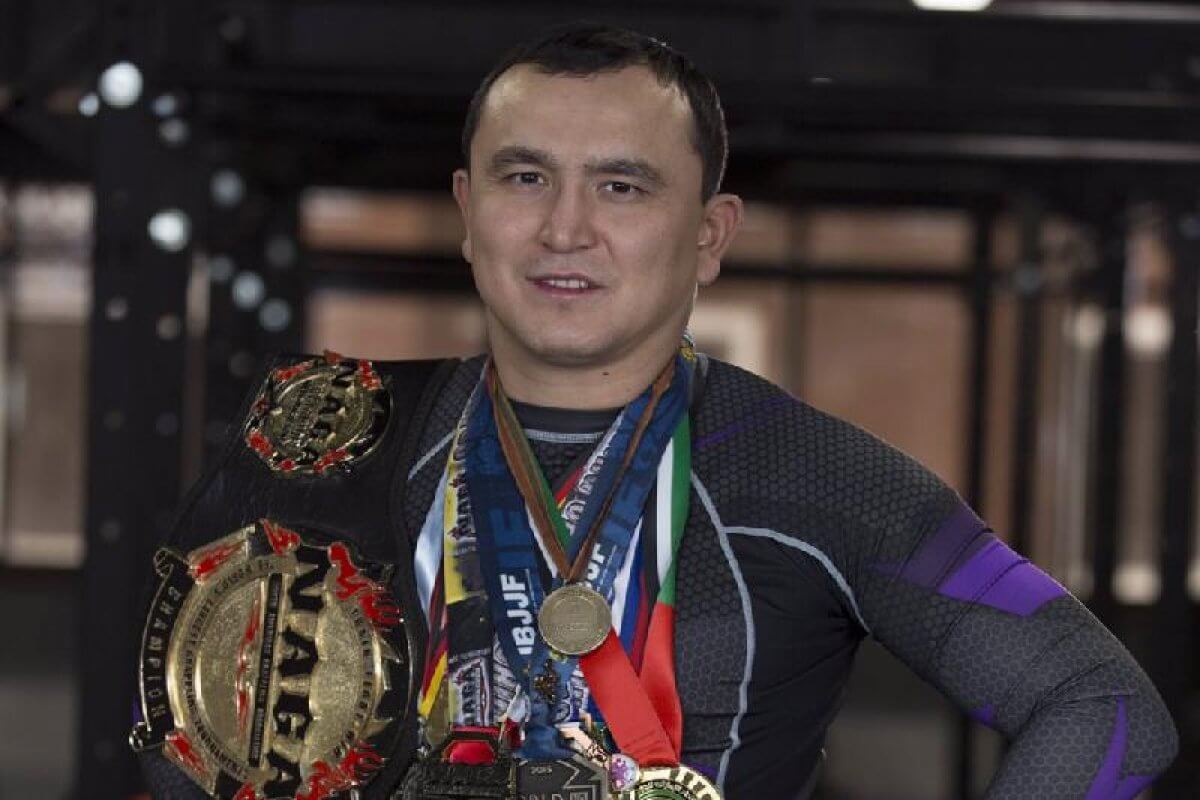 Айдар Махметов: сомневаюсь, что Алмабаеву хватит двух лет для осуществления своей цели в UFC
