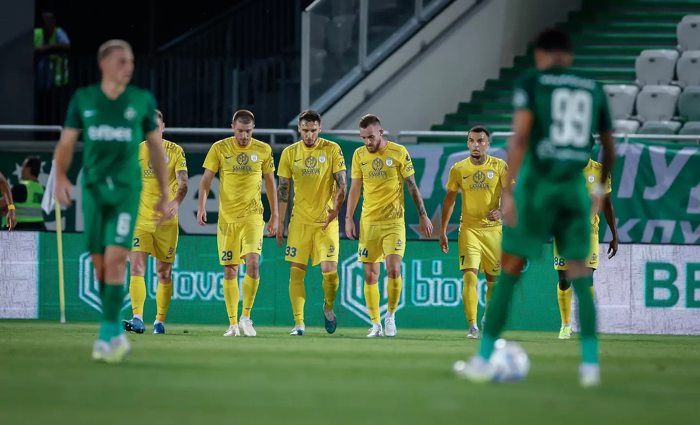 «Астана» открыла счет в матче с «Партизани»
