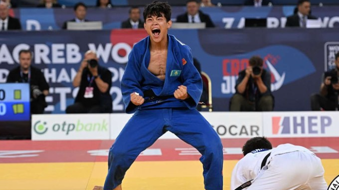 Сборная Казахстана завоевала золото, серебро и бронзу в первый день чемпионата мира по дзюдо среди кадетов