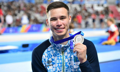 Казахстанские гимнасты завоевали медали на Универсиаде
