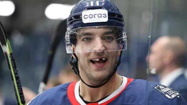 «Барыс» интересуется американским нападающим с опытом игры в НХЛ