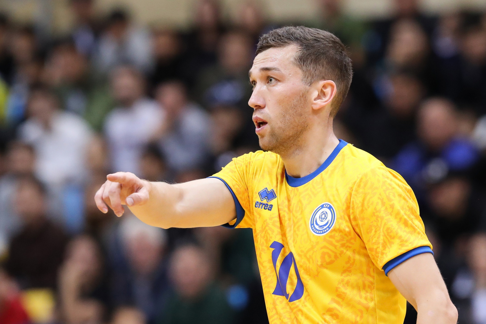 Есенаманов провел юбилейный матч за сборную Казахстана