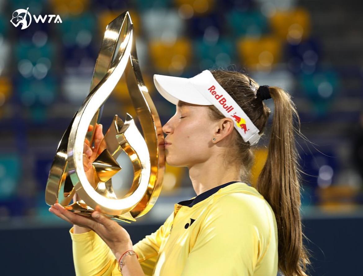 Теннисистка Дарья Касаткина прокомментировала победу Елены Рыбакиной на турнире в Абу-Даби