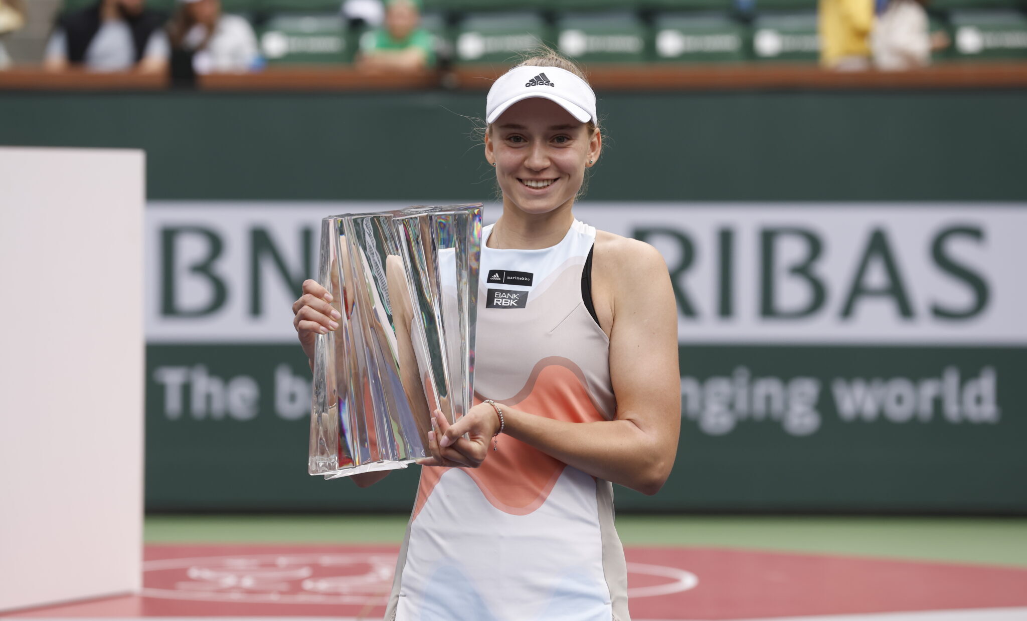Теннисистка Елена Рыбакина взяла реванш у Соболенко и выиграла турнир в США