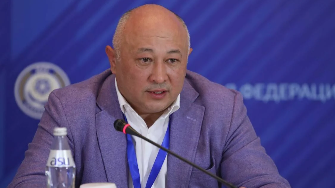 Адлет Барменкулов ответил на вопрос о проведении матча с Норвегией в Алматы: работы ведутся