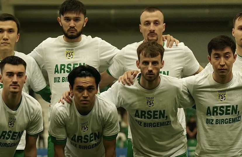 Игроки «Тобола» вышли в футболках с изображением Буранчиева