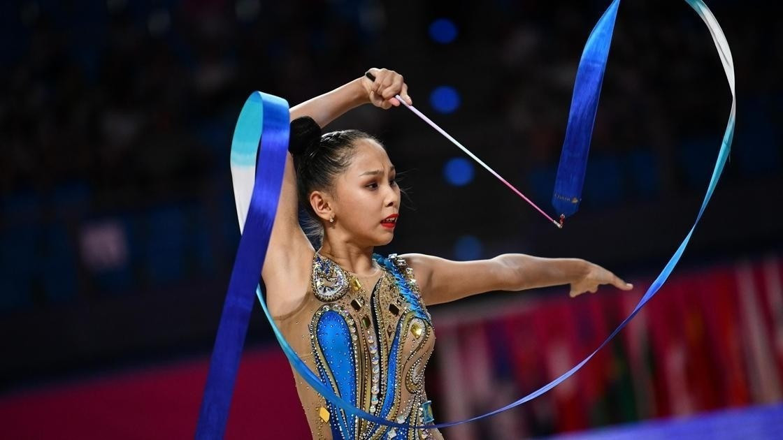 Гимнастки Ельтайкызы и Таниева завоевали золото на чемпионате Азии