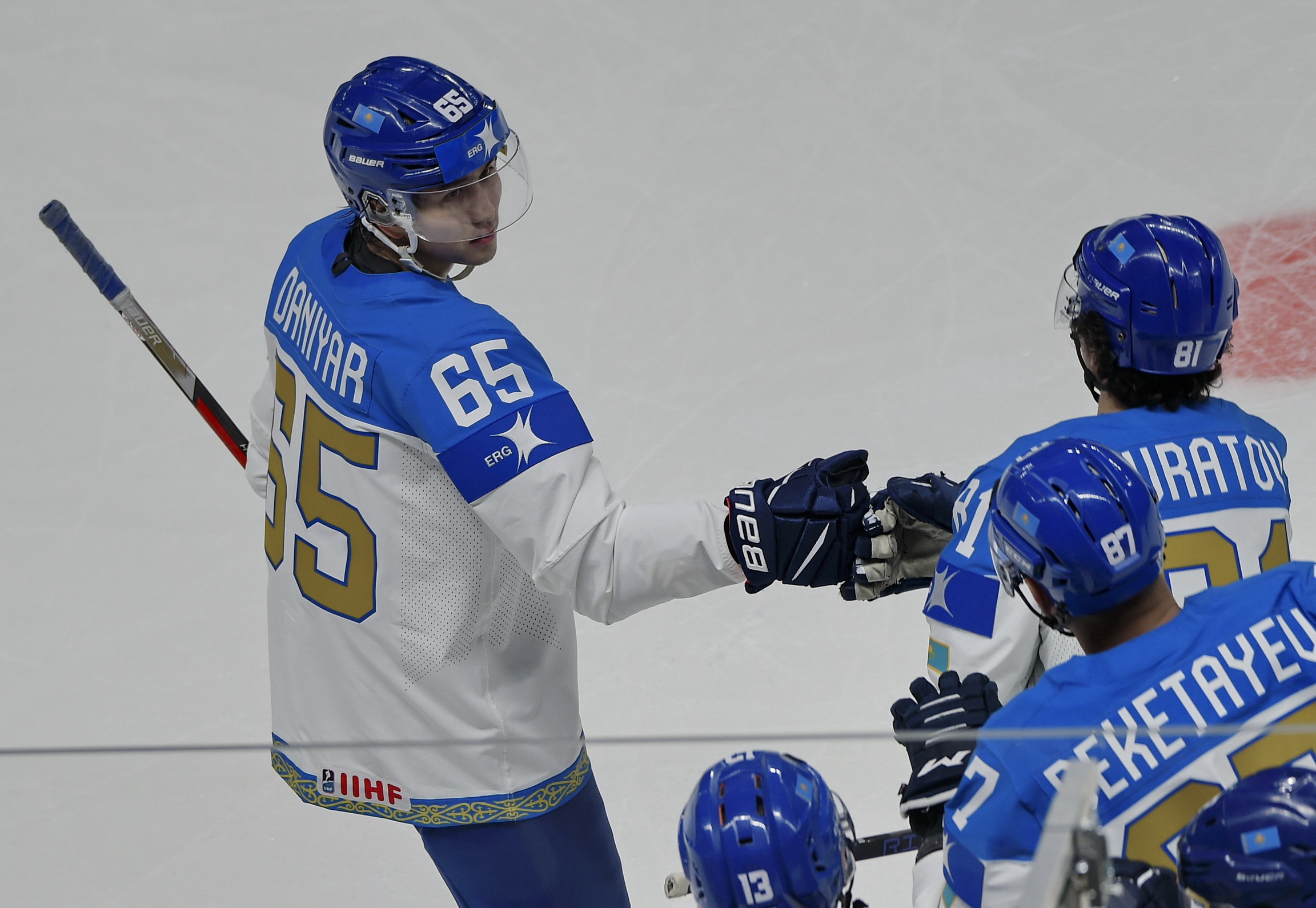 Где смотреть прямую трансляцию хоккея Чехия – Казахстан 14 мая на чемпионате мира, состав сборной Казахстана