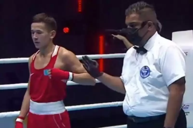 Нурсултан Алтынбек вышел в финал чемпионата Азии по боксу