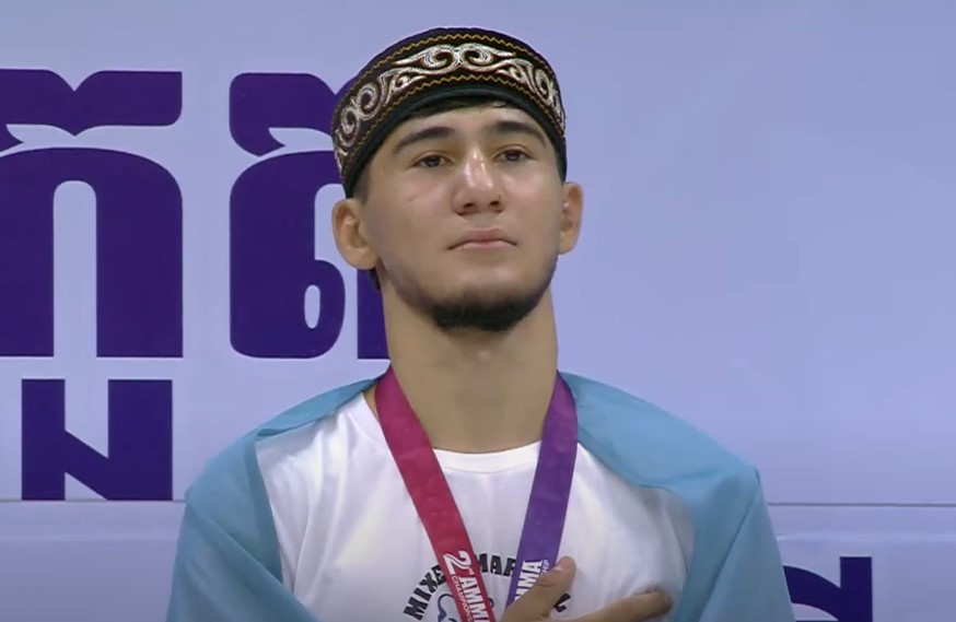 Жансултан Акылбекулы выиграл золото чемпионата Азии по АММА ММА в Камбодже