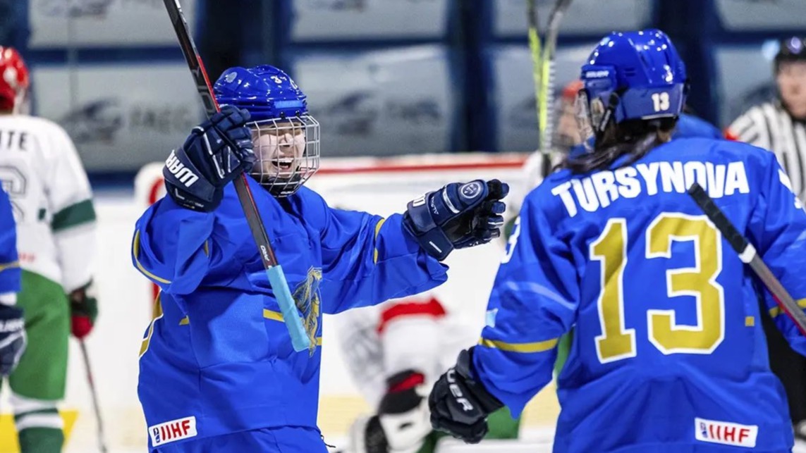 Казахстан вышел в лидеры чемпионата мира по хоккею