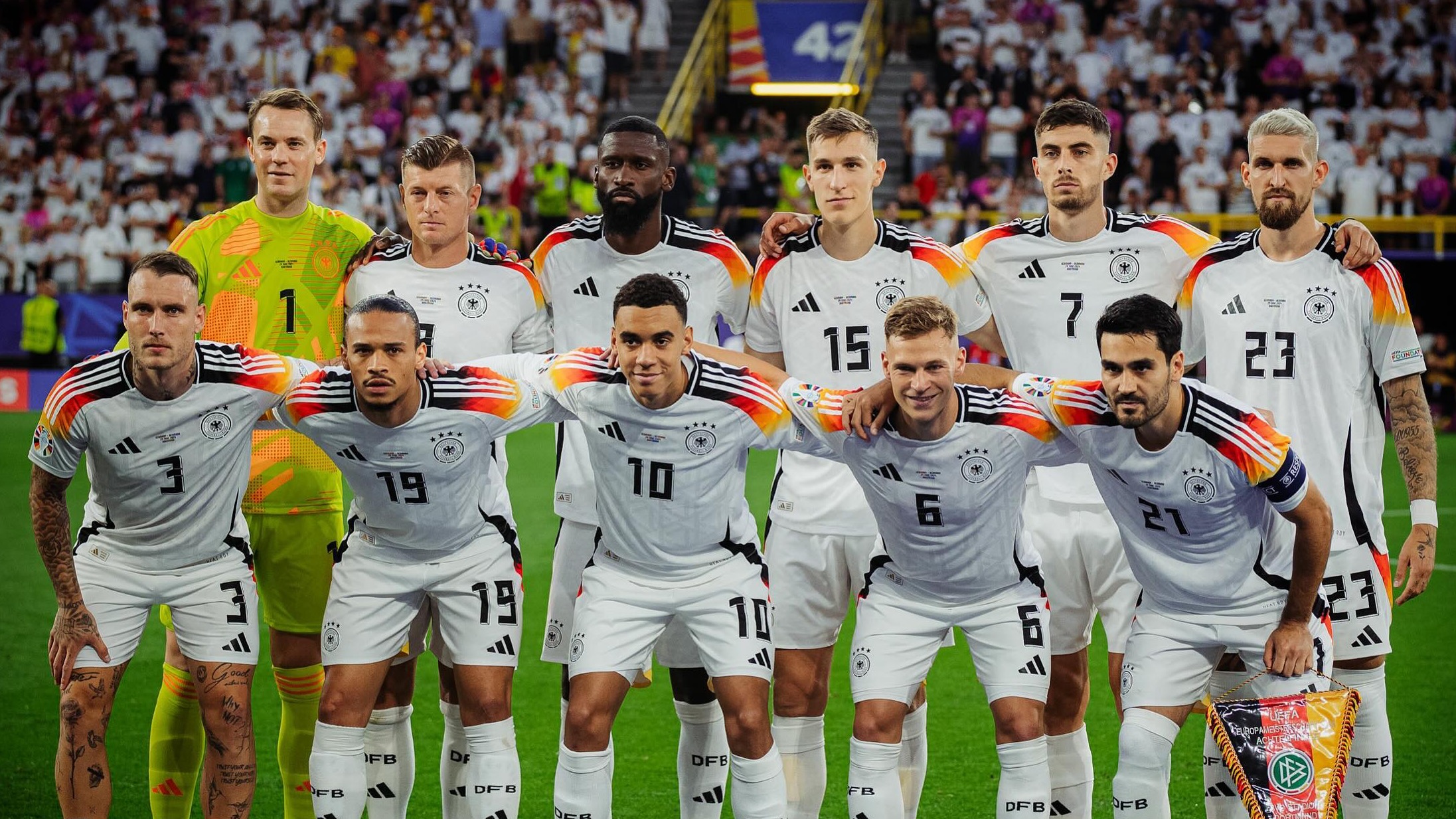 Игрокам сборной Германии запретили свидания с женами и девушками до конца Евро-2024