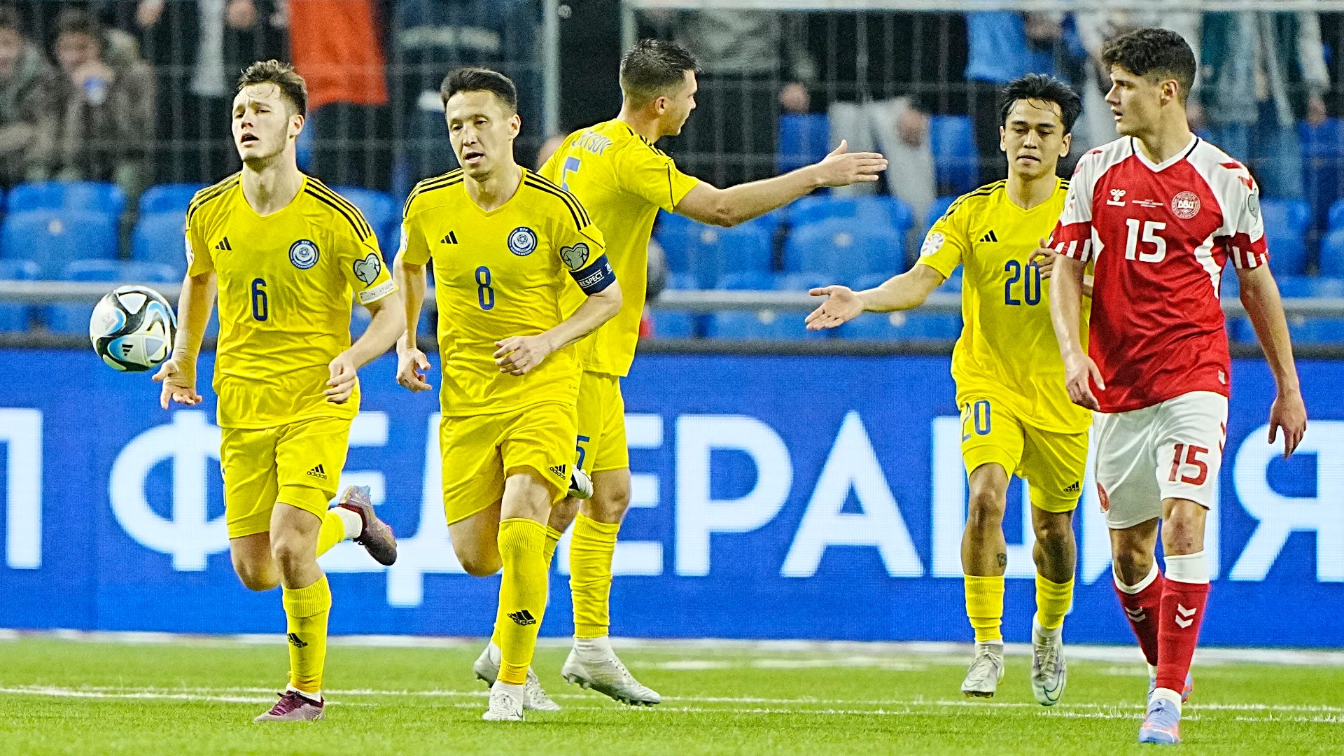 УЕФА назвал победу Казахстана над Данией «невероятным камбэком»
