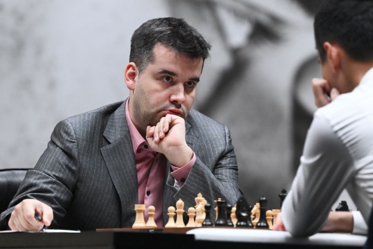 Непомнящий сыграл вничью Лижэнем в первом матче за звание чемпиона мира по шахматам в Астане