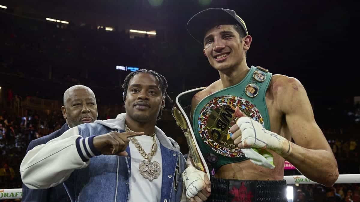 Фундора и Спенс в октябре проведут бой за пояс WBC