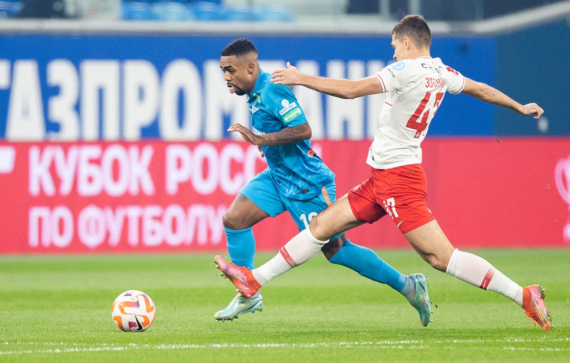 Где и как смотреть российский футбол в Казахстане: способы просмотра матчей РПЛ и Кубка России