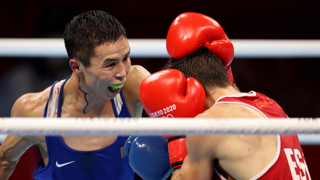 Призер Олимпиады Сакен Бибосынов планирует перейти в профессиональный бокс ради реванша
