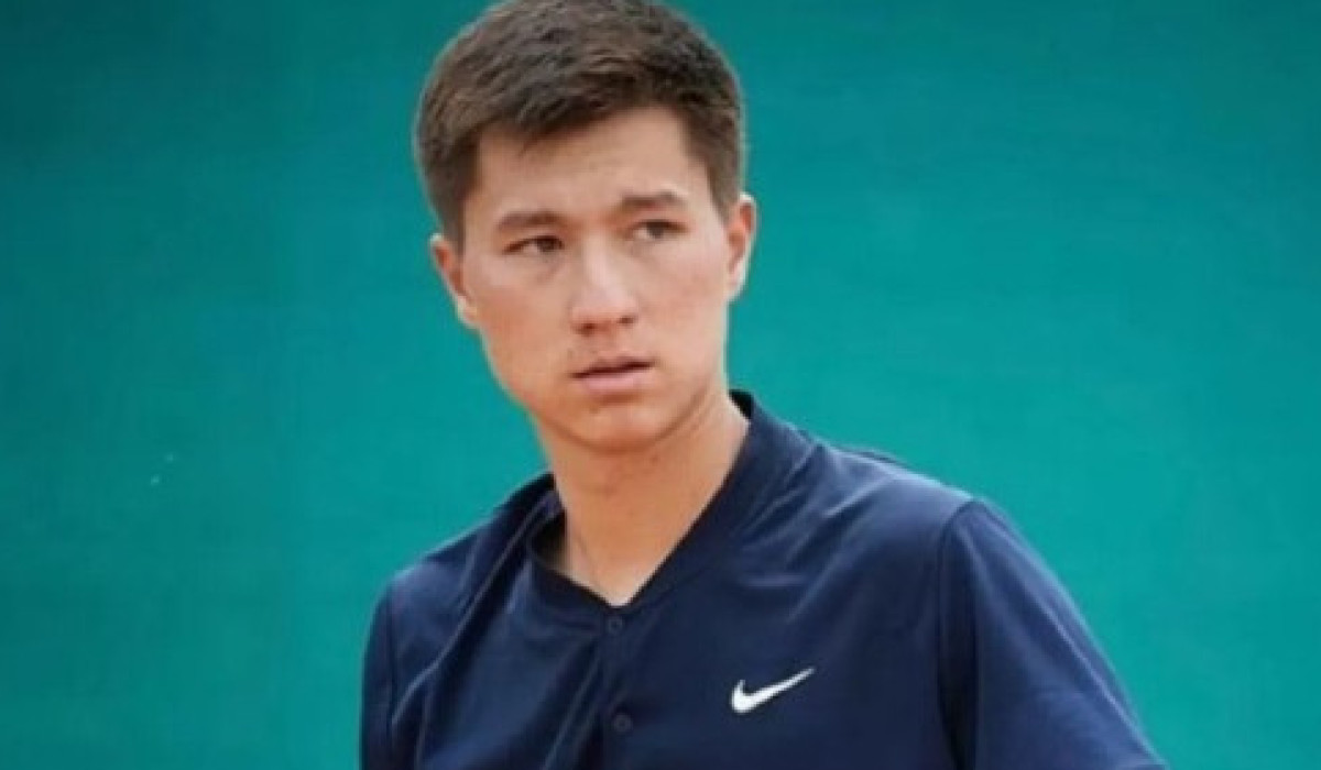 Теннисист Бейбит Жукаев победил на старте турнира в Гуанчжоу