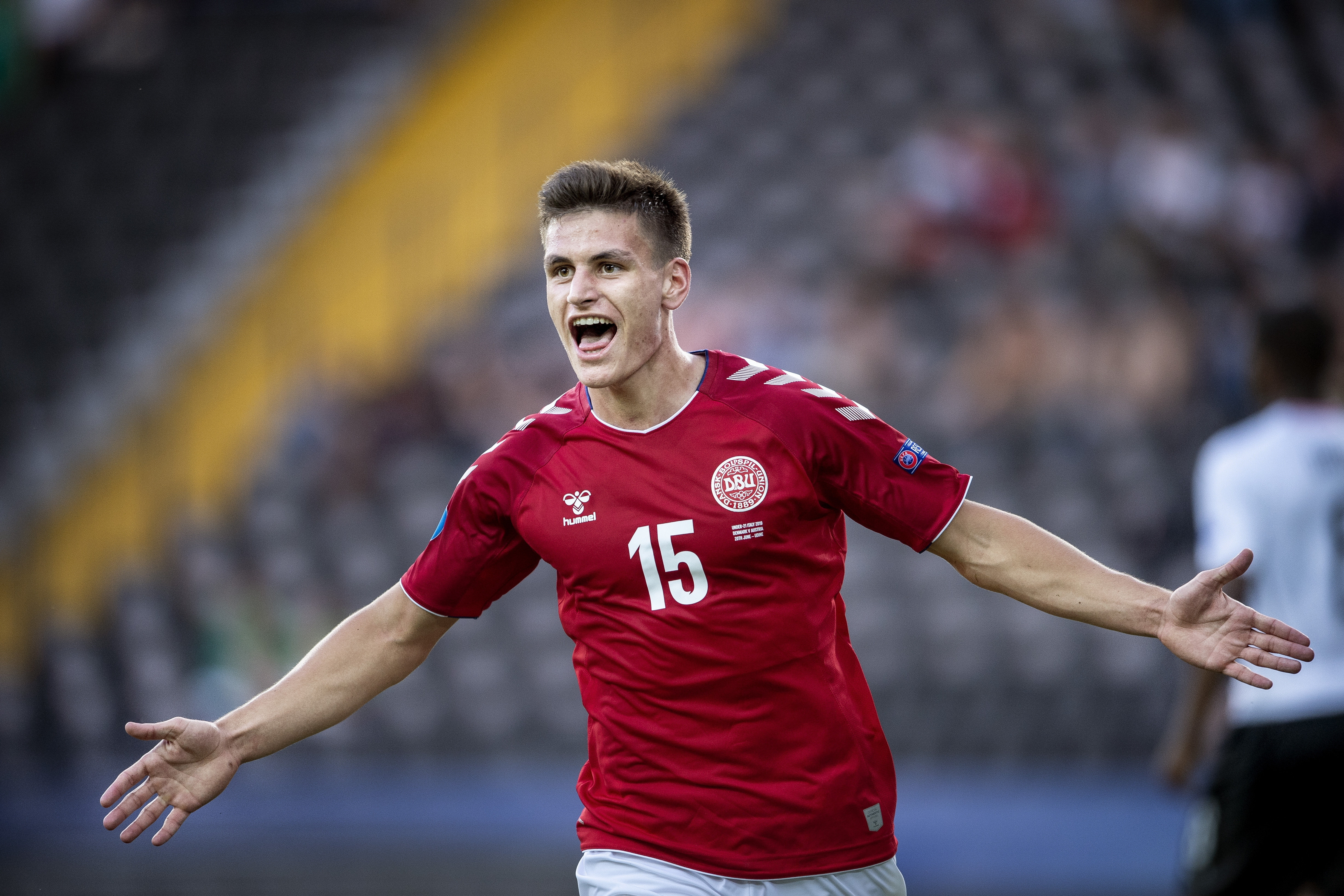 Защитник сборной Дании Йоаким Мэле прокомментировал поражение от Казахстана