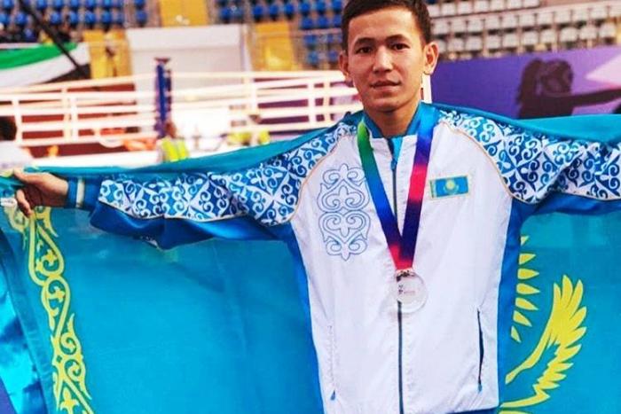 Нурсултан Алтынбек выиграл второе «золото» для Казахстана на чемпионате Азии-2023