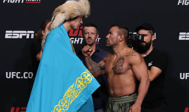 Шавкат Рахмонов заявил, что ждет возможности сразиться за титул UFC