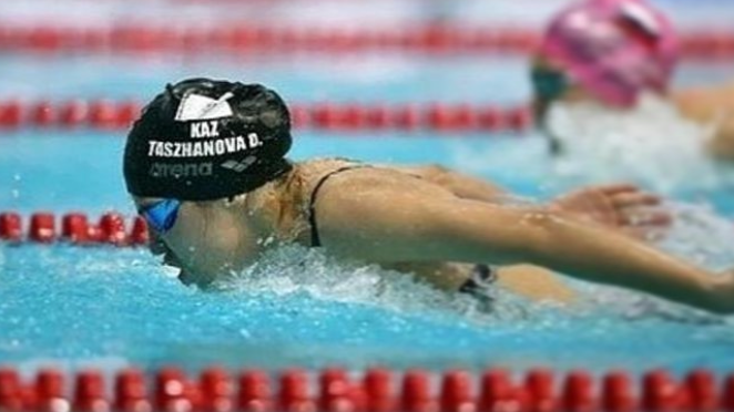 Тасжанова и Игнатова вышли в финал Азиады по заплыву