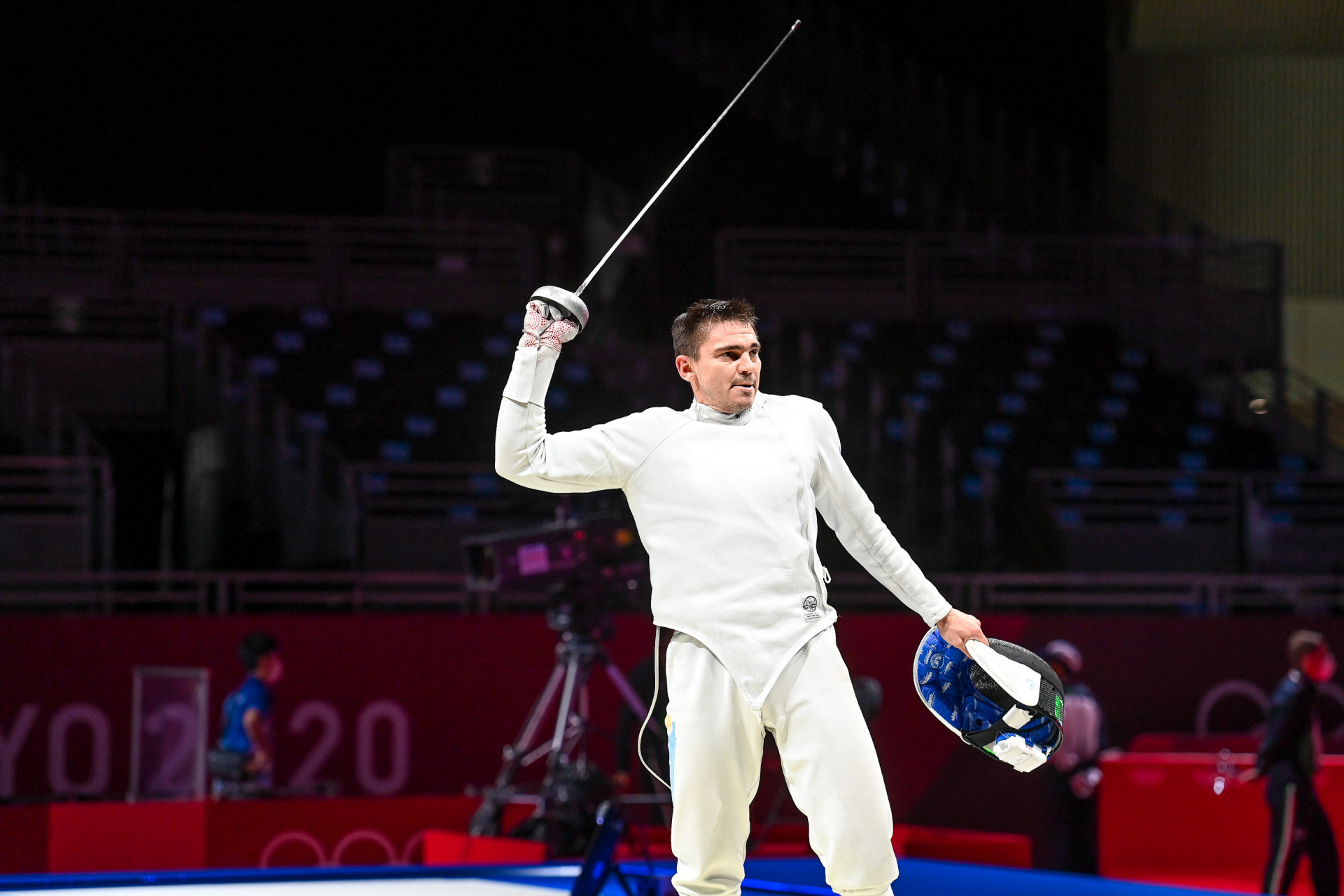 Руслан Курбанов завоевал историческую для Казахстана медаль на чемпионате мира по фехтованию